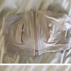 Simple wishes handsfree pumping bra